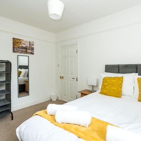 Edridge Lodge Photo Id Required 크로이던 외부 사진