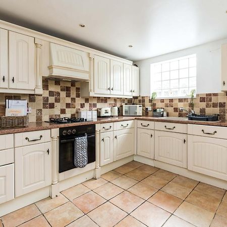 Edridge Lodge Photo Id Required 크로이던 외부 사진