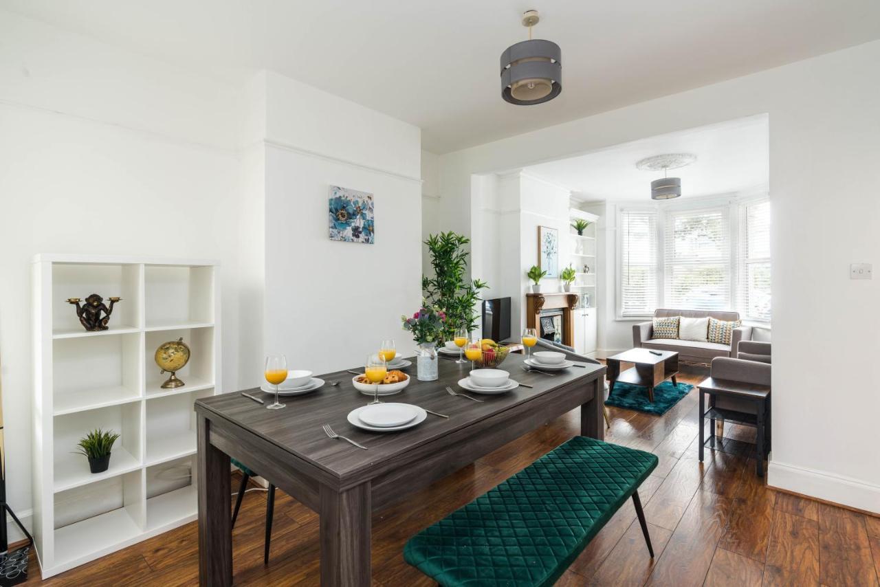Edridge Lodge Photo Id Required 크로이던 외부 사진