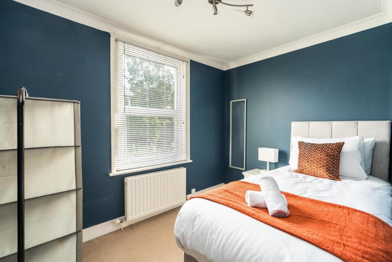 Edridge Lodge Photo Id Required 크로이던 외부 사진