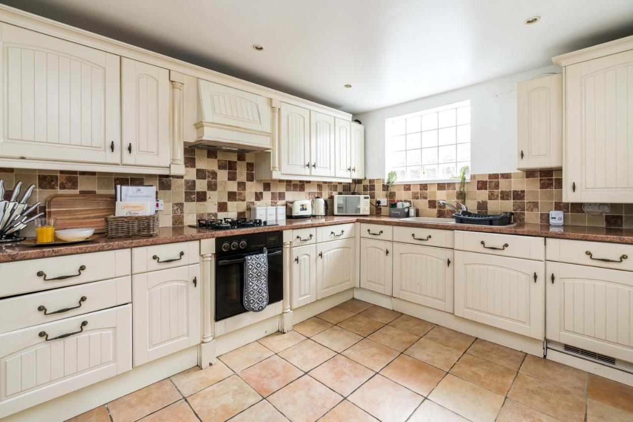 Edridge Lodge Photo Id Required 크로이던 외부 사진